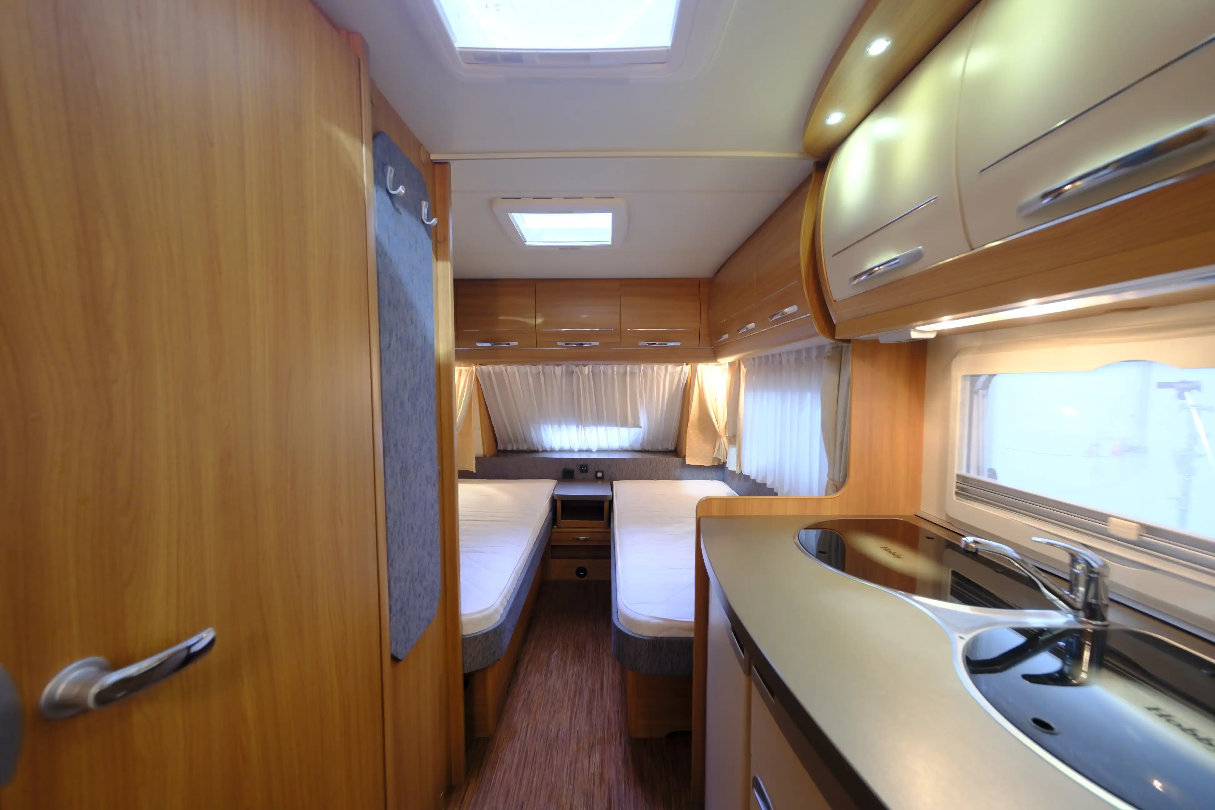 HOBBY DeLuxe 490 UL